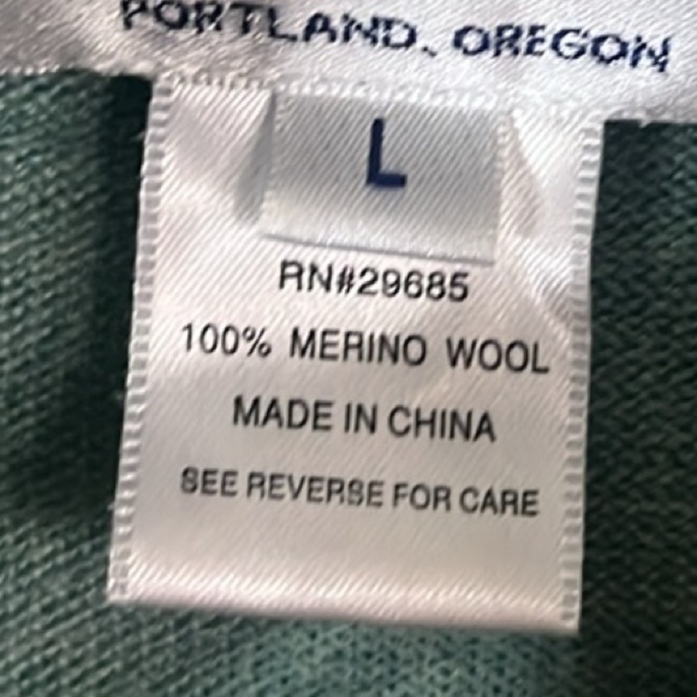 Pendleton Merino Wool Turtle Neck Sweater - Picture 8 of 11